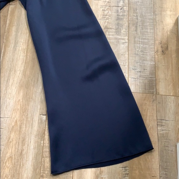 Elizabeth And James silky navy high low blouse LG - Picture 4 of 10